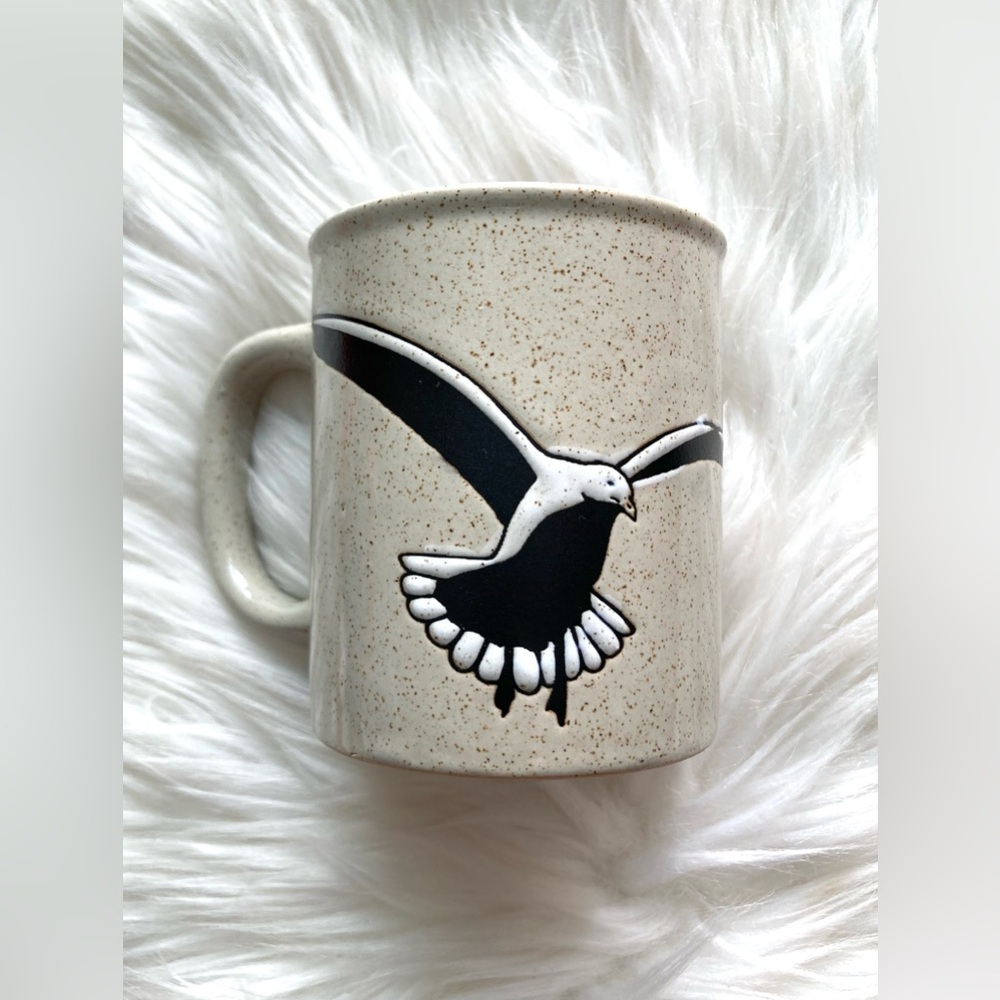 Vintage Speckled Pottery Mug Bird Dove Design Retro Embossed Coffee Cup Japan